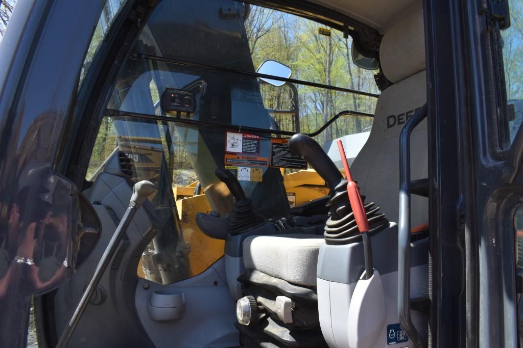 2019 John Deere 135G Excavator