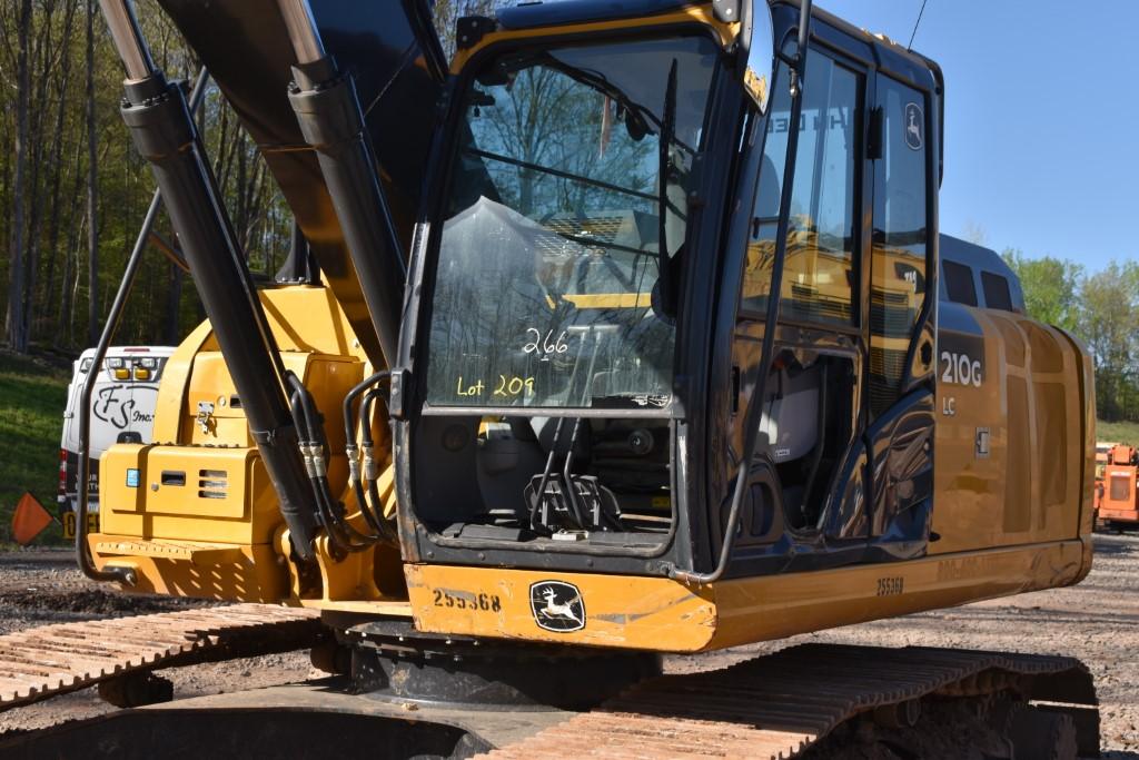 2020 John Deere 210G LC Excavator