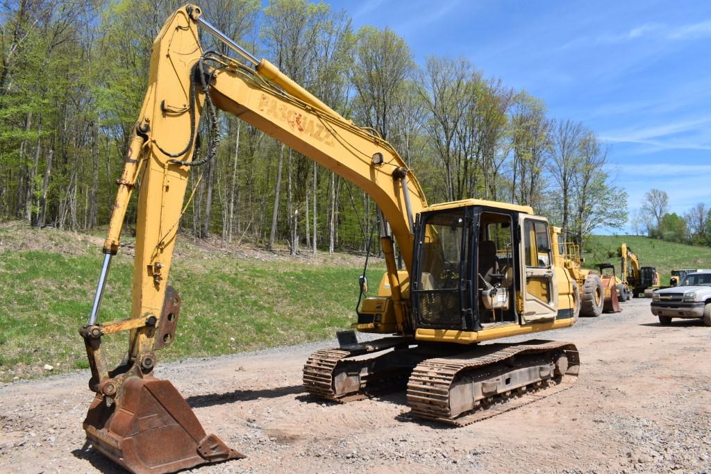 CAT 312B Excavator