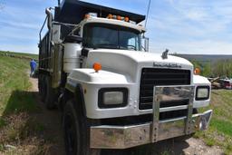 1994 Mack RD688 Dump Truck