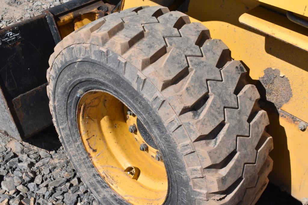 John Deere 250 Skid Steer