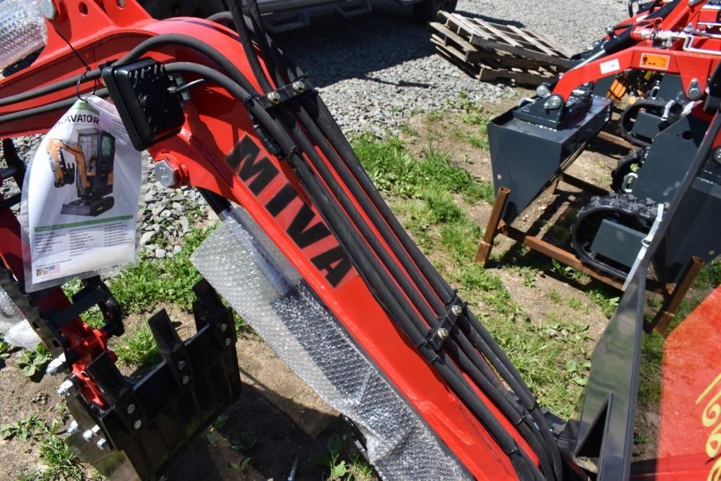 Miva VA13C Mini Excavator