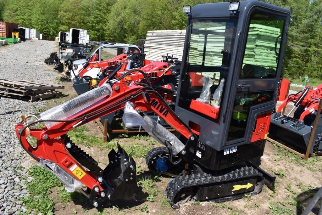 Miva VA13C Mini Excavator