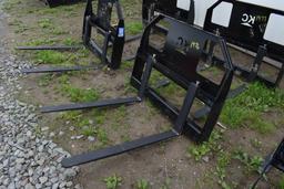 KC quick Attach Pallet Forks