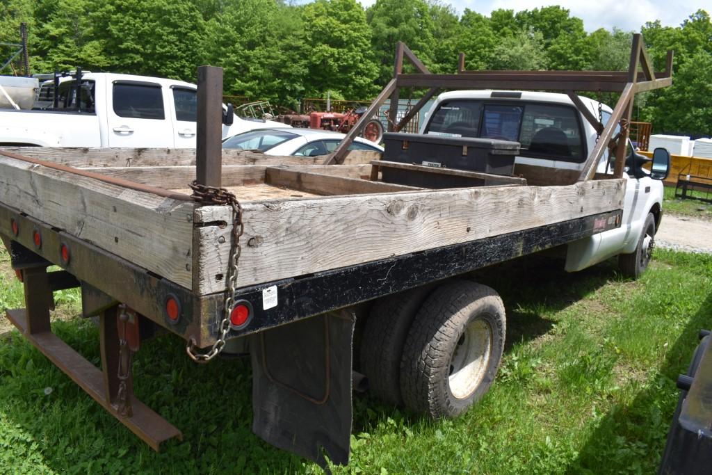 2004 Ford F-350 XL Stake Body Truck