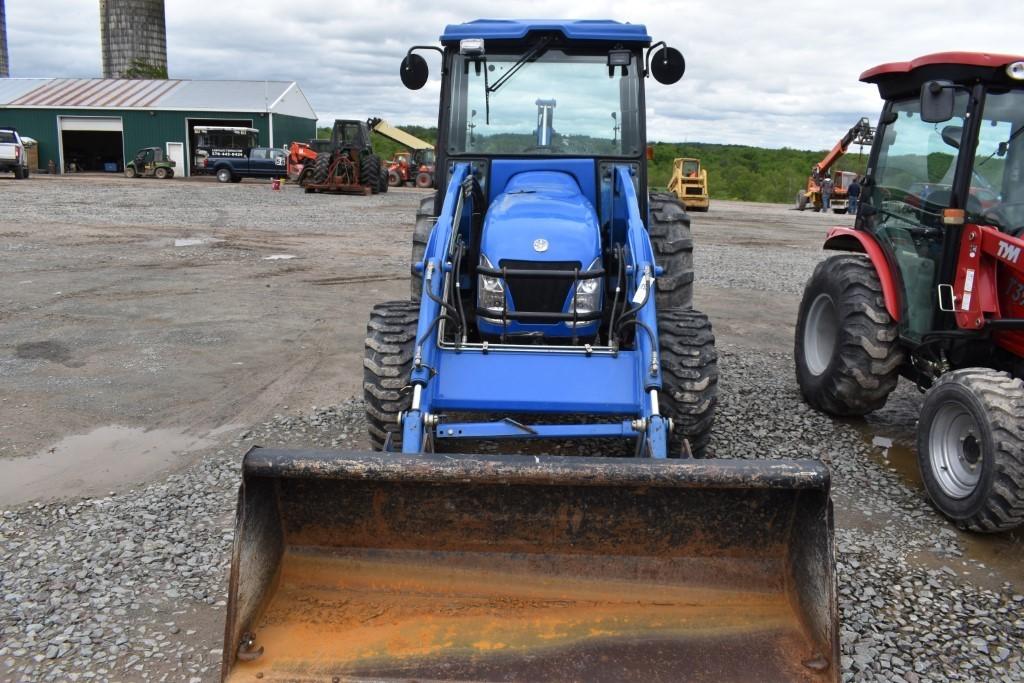 New Holland TC48DA Backhoe Loader Tractor