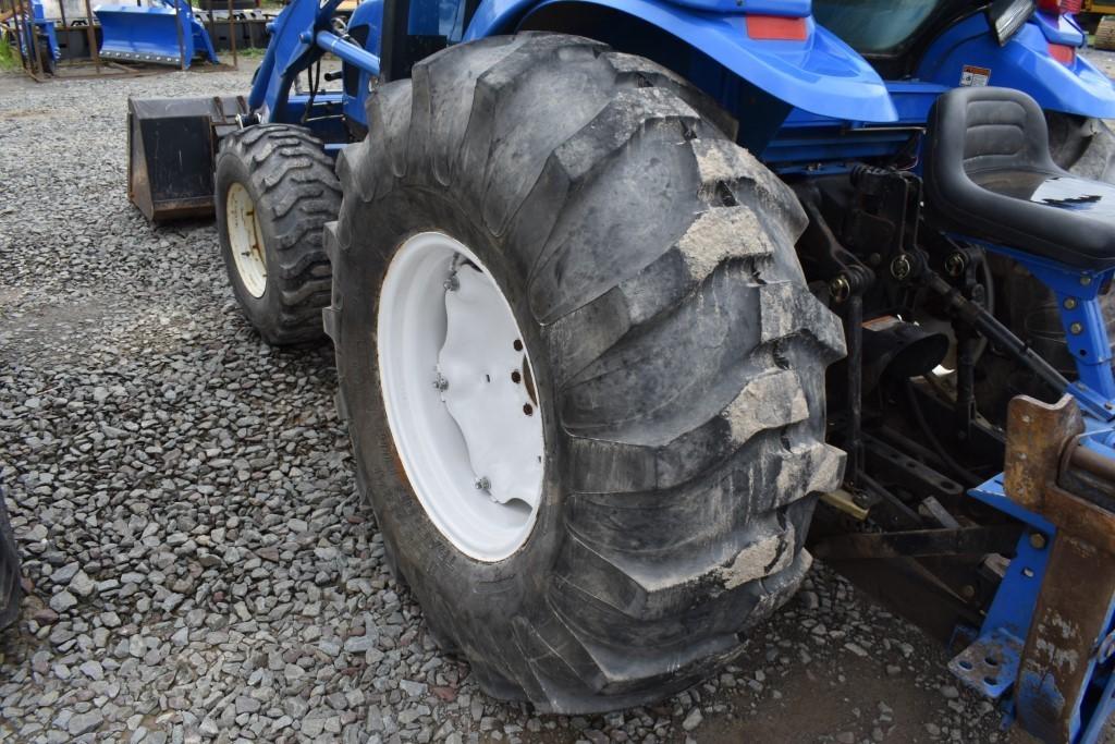 New Holland TC48DA Backhoe Loader Tractor