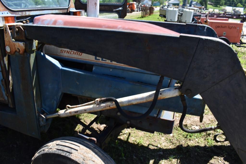 Leyland 272 Loader Tractor