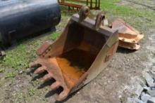 36" Excavator Bucket