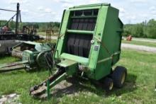 John Deere 435 Round Baler