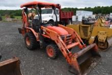 Kubota B26 Backhoe Loader Tractor