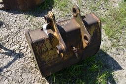 36" Back Hoe bucket