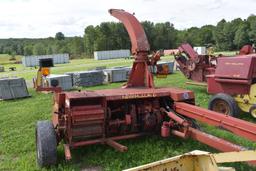 New Holland 790 Chopper with Hay Head