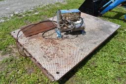 Hydraulic Loading Dock Plate