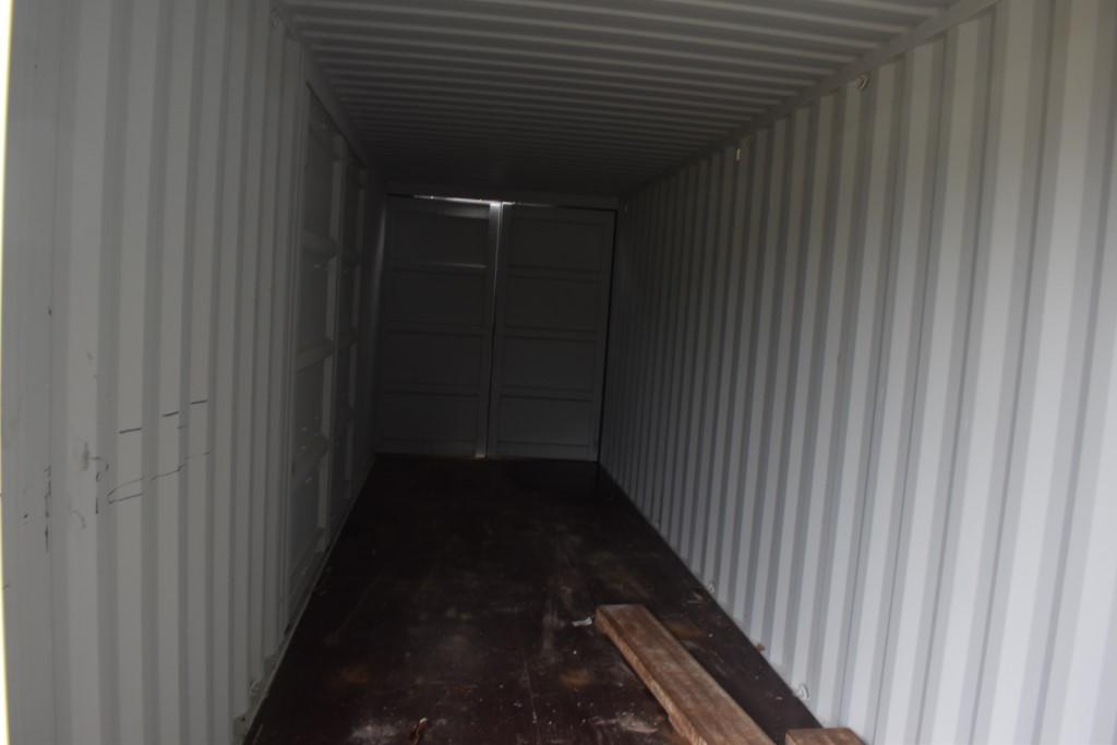 40' 3  Door High Cube Shipping Container