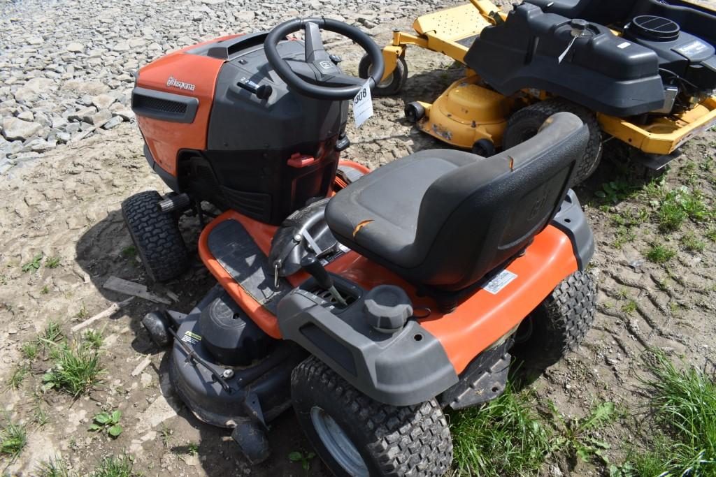 Husqvarna YTH23V48 Lawn Tractor