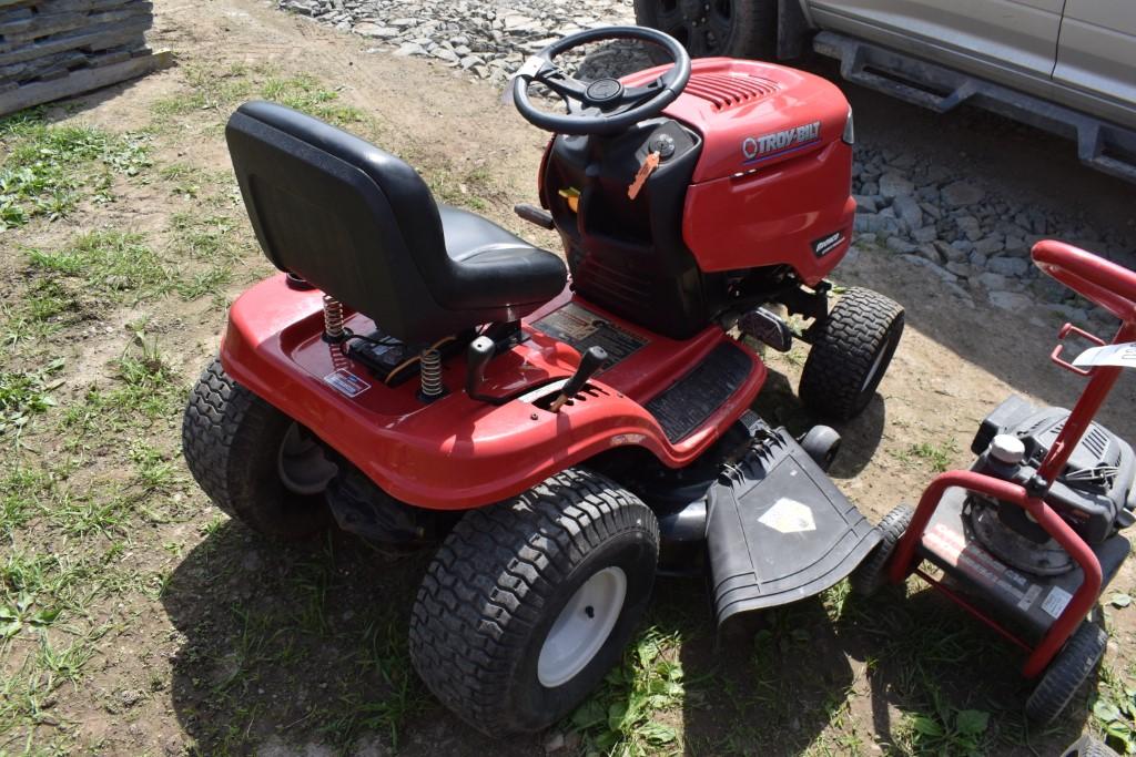 Troy Bilt Bronco Lawn Tractor