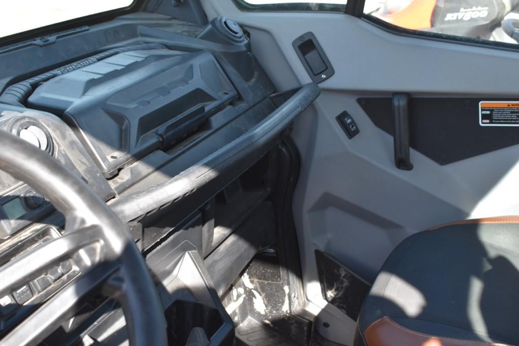 Can Am Defender Limited HD10 Side by Side Utility Vehicles UTV