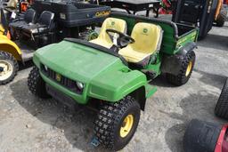 John Deere 4x2 Gator Side by Side utility Vehicle