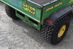 John Deere 4x2 Gator Side by Side utility Vehicle