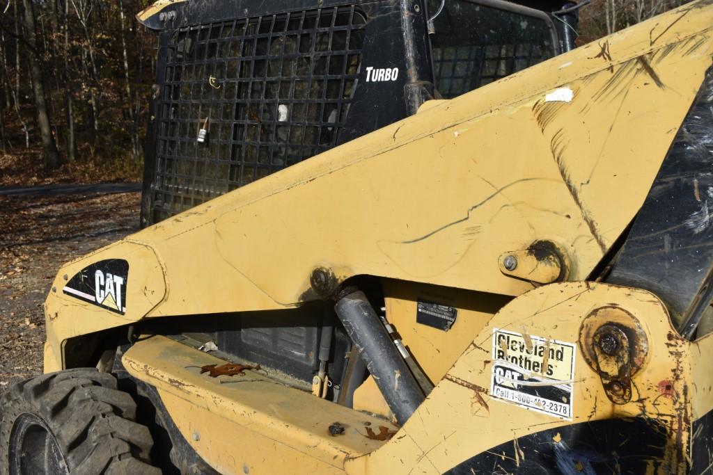 2004 CAT 262B Turbo Skid Steer