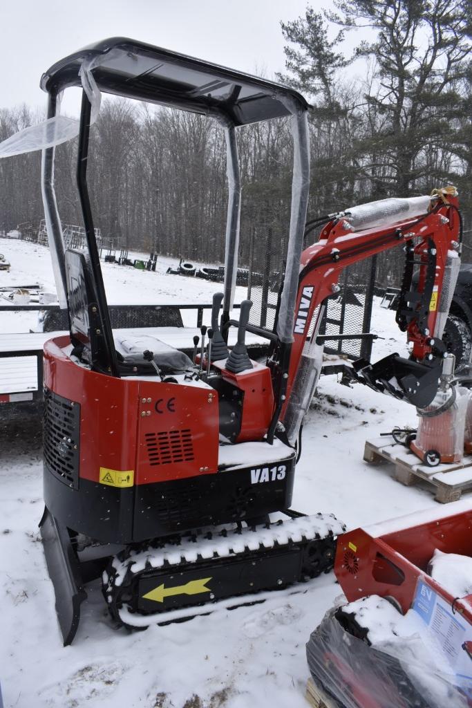 Miva VA13 Mini Excavator