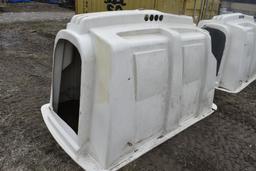 Agri-Plastics Calf Hutch