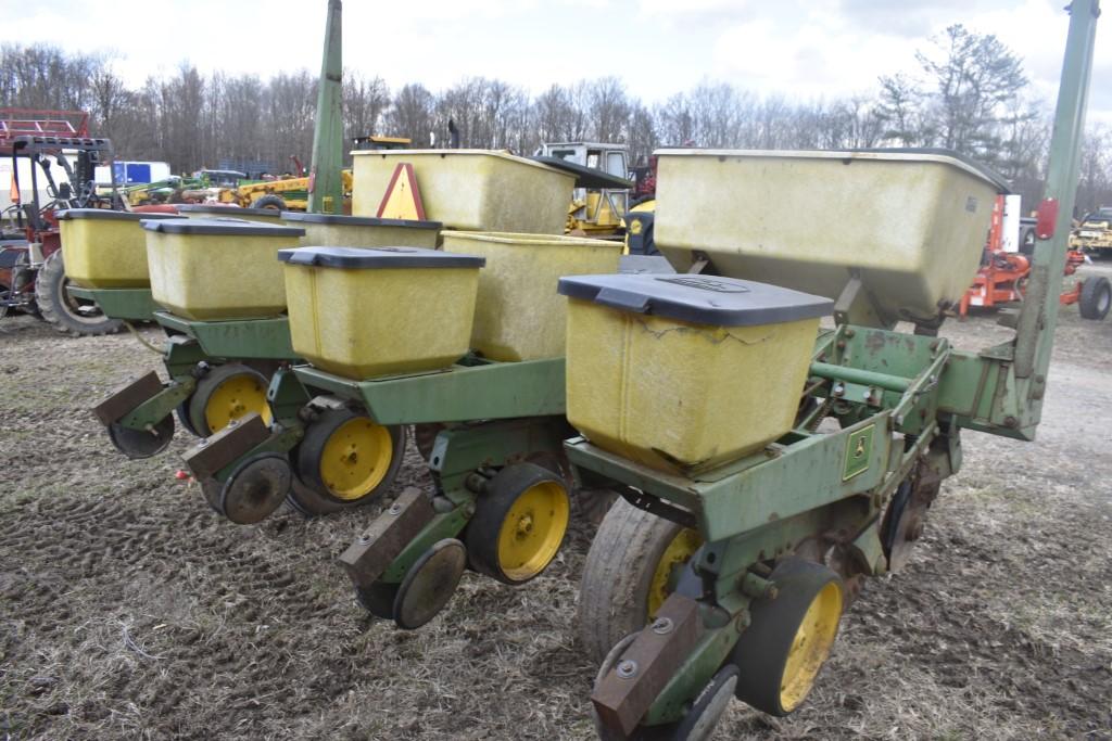 John Deere 7000 4 Row Corn Planter