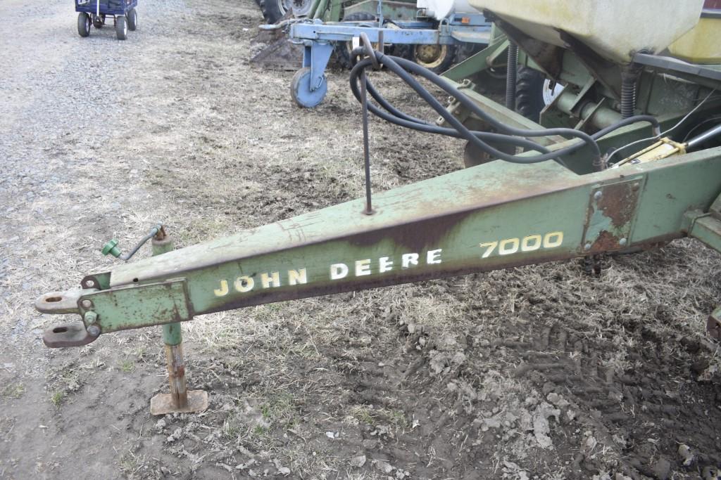 John Deere 7000 4 Row Corn Planter