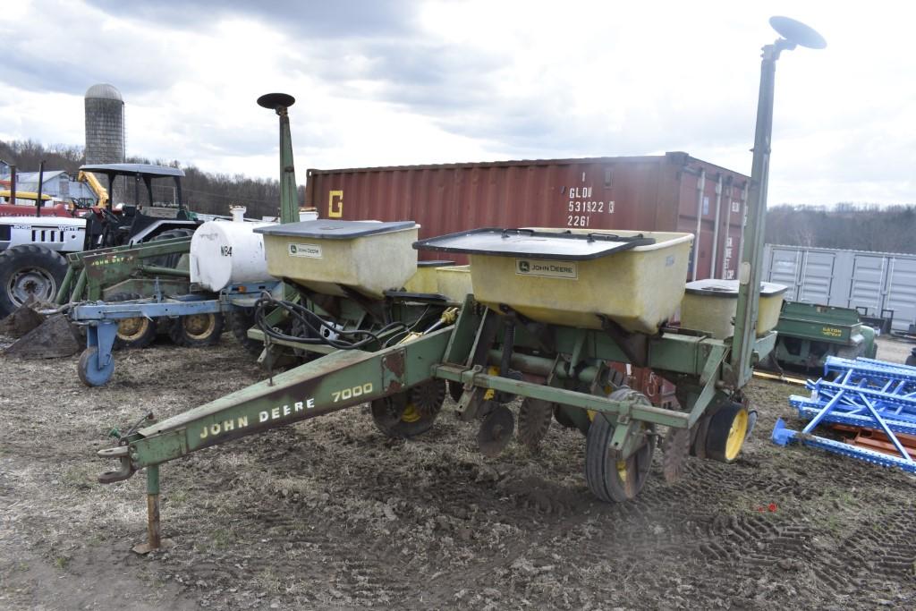 John Deere 7000 4 Row Corn Planter