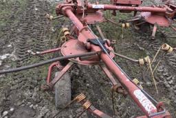 New Holland 169 Digidrive 6 Star Tedder