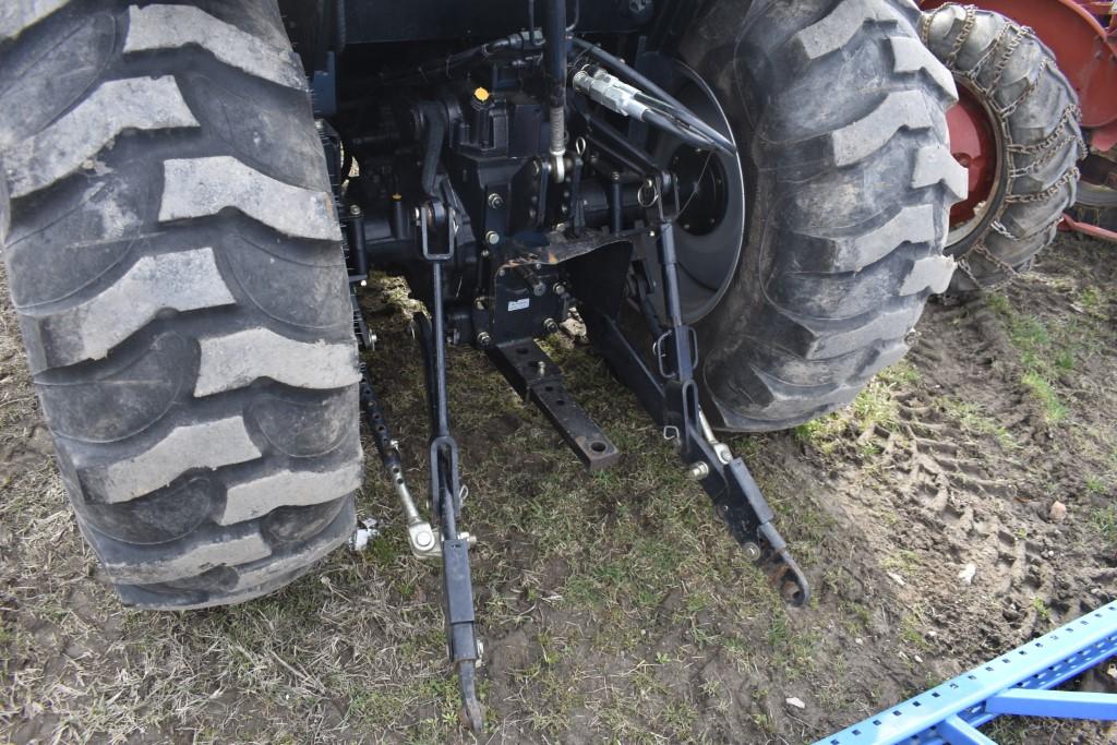 Mahindra 2555 Loader Tractor