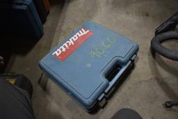 Makita Battery Operated Drill With Battery And Charger In Case