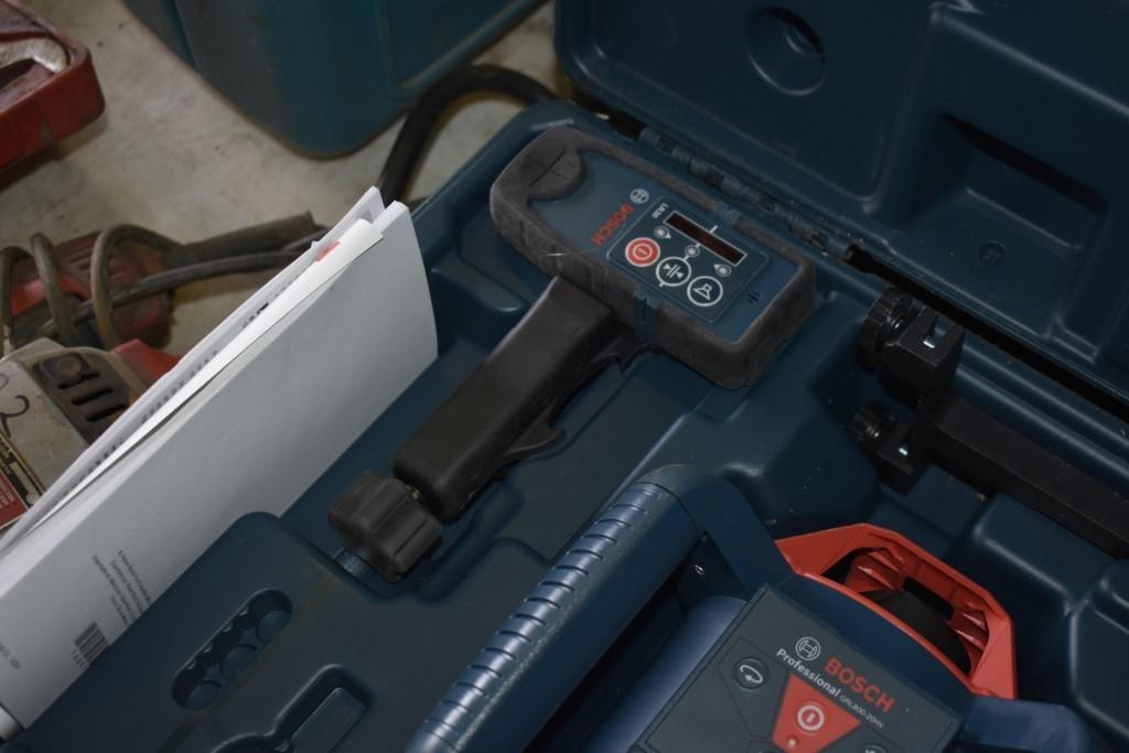 Bosch Professional GRL800-20Hv Transit in Case