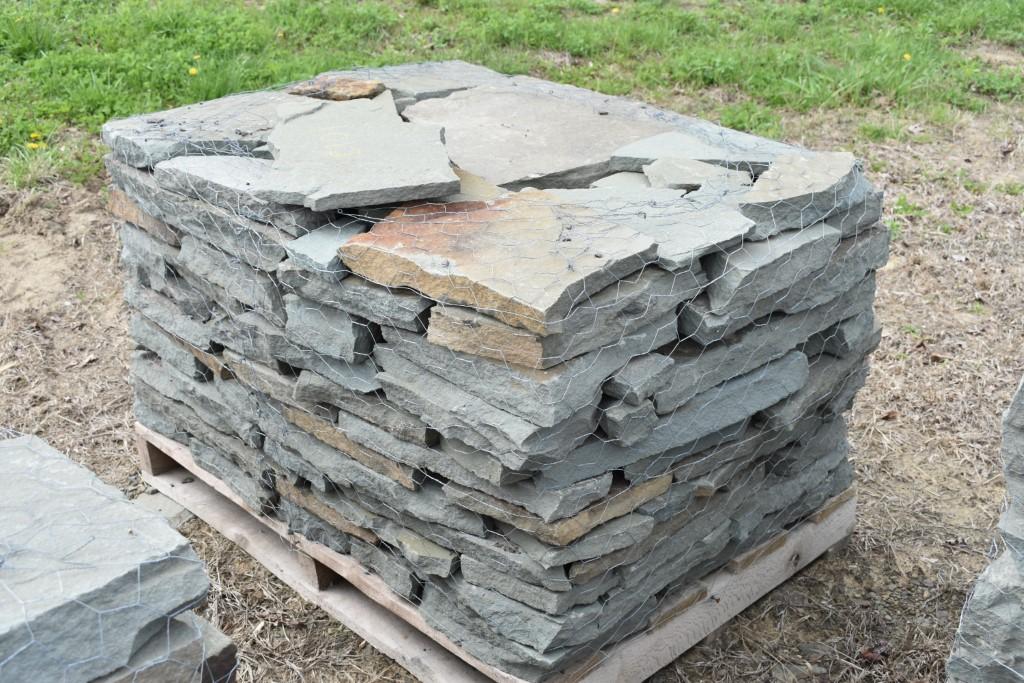 Pallet of Snapped Bluestone Wall Stone