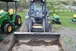 New Holland C345 Skid Steer With Tracks