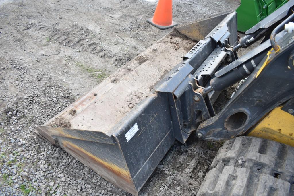 New Holland C345 Skid Steer With Tracks