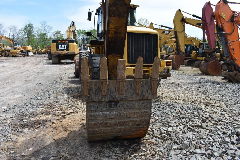 CAT 320 CL Excavator