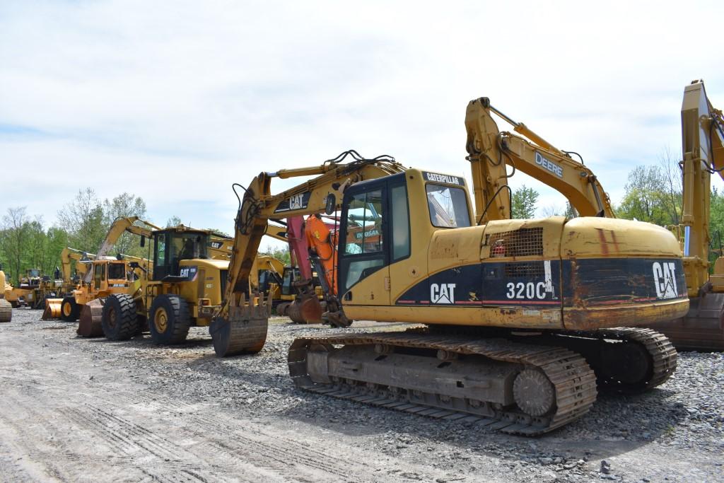 CAT 320 CL Excavator