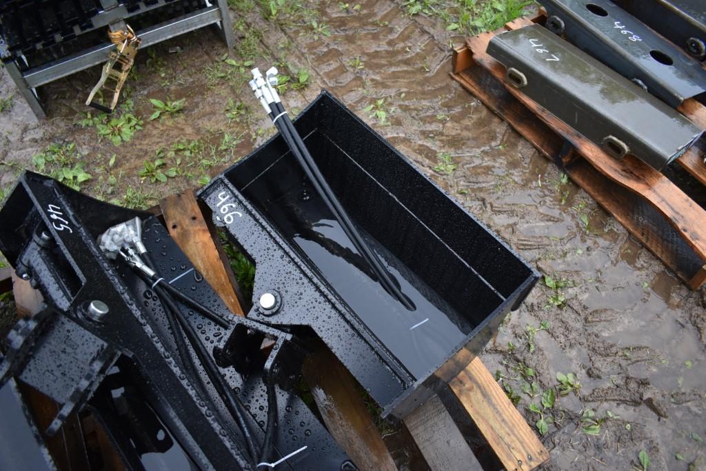 Future 24" Mini Excavator Tilt Bucket
