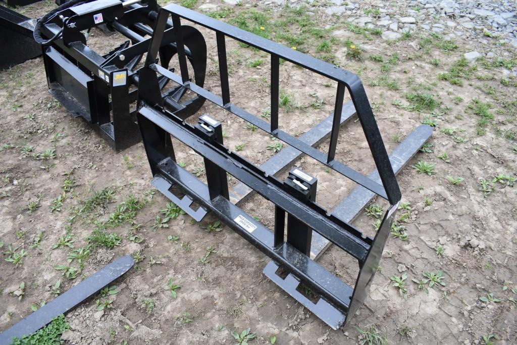 Kivel Quick Attach 3500 lb. Pallet Forks