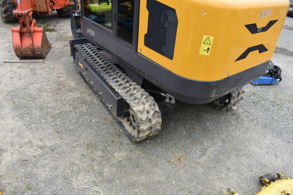 AGT MY50R Mini Excavator