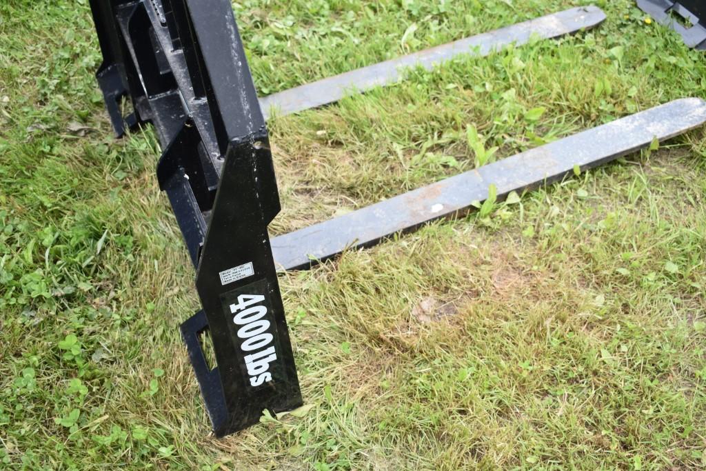 Quick Attach 4000lb. Pallet Forks