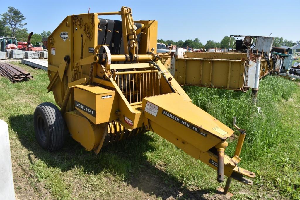 Vermeer Model 403F Round Baler