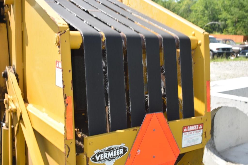 Vermeer Model 403F Round Baler