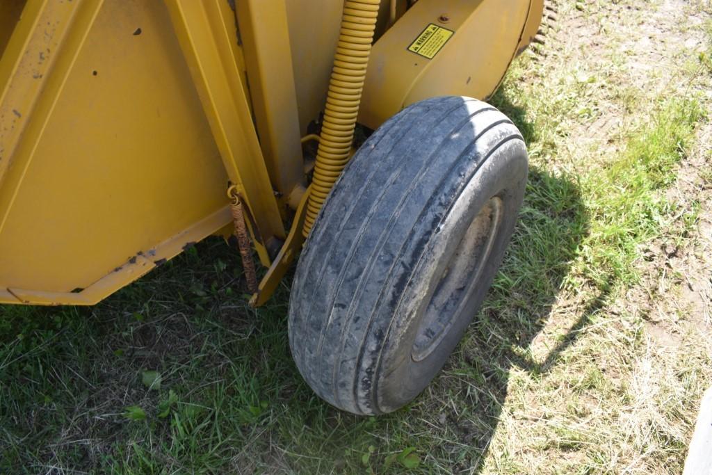 Vermeer Model 403F Round Baler