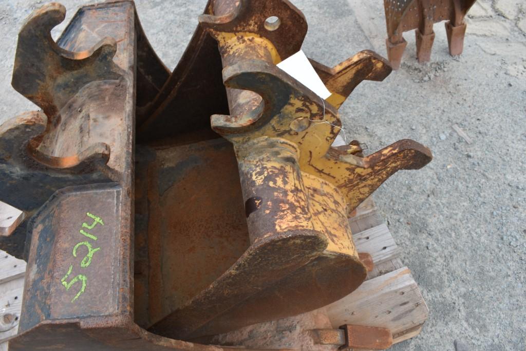 24" Excavator Bucket That Fits John Deere 50D