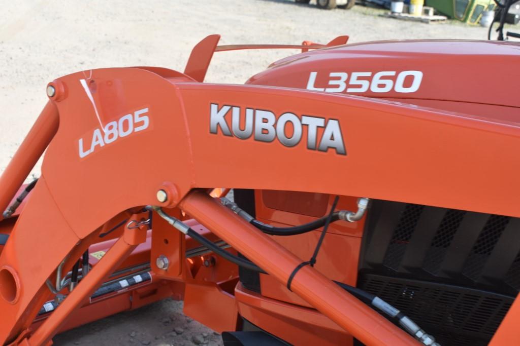 Kubota L3560 Limited Edition Loader Tractor