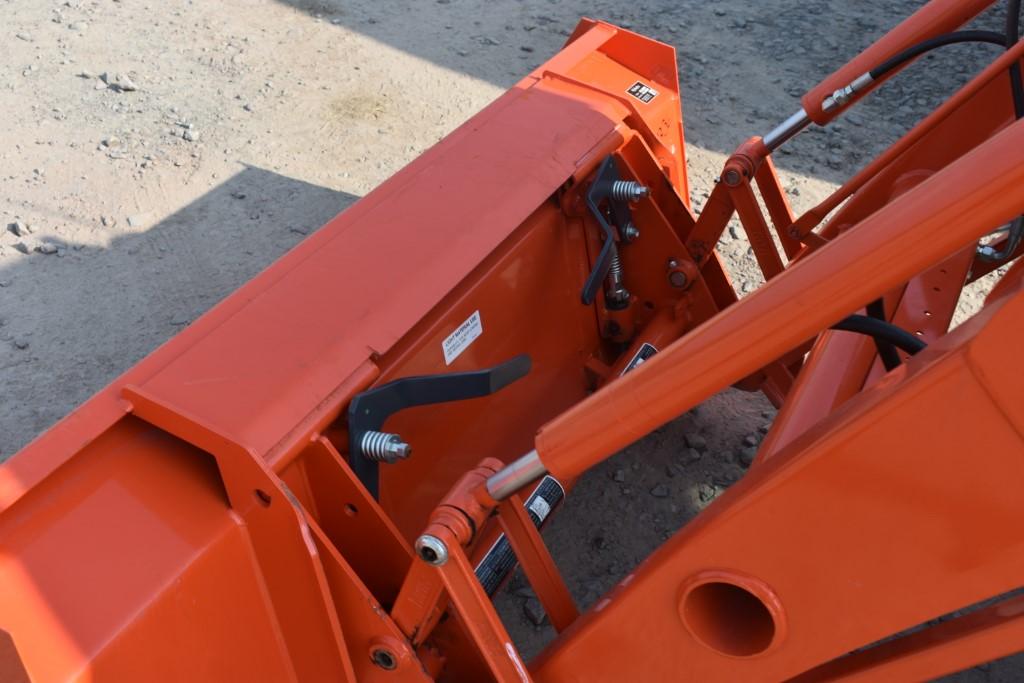 Kubota L3560 Limited Edition Loader Tractor