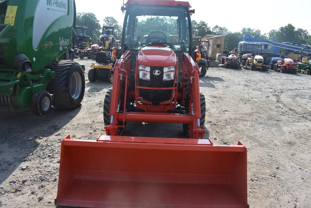Kubota L3560 Limited Edition Loader Tractor